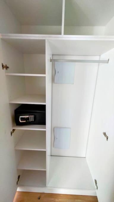 Apartament Przy Pge Narodowym, Metro, Ac, Parking