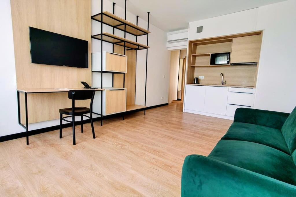 Przy Pge Narodowym, Metro, Ac, Parking Apartament Warszawa